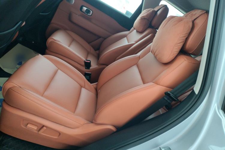Used Leapmotor C16 2024 Range-Extended 200 Smart Enjoyment Edition Left Rear Seat