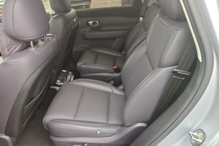 Used Leapmotor C16 2024 Range-Extended 200 LiDAR Edition Left Rear Seat