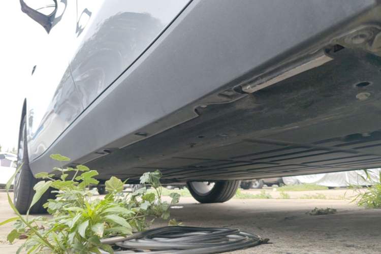 Used Leapmotor C16 2024 Pure Electric 520 Deluxe Edition Left Side Sill