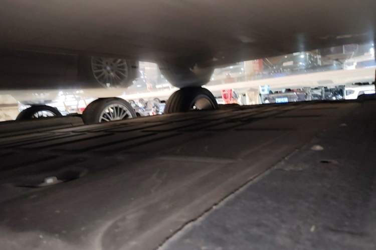 Used Leapmotor C16 2024 Pure Electric 520 Deluxe Edition Left Side Sill