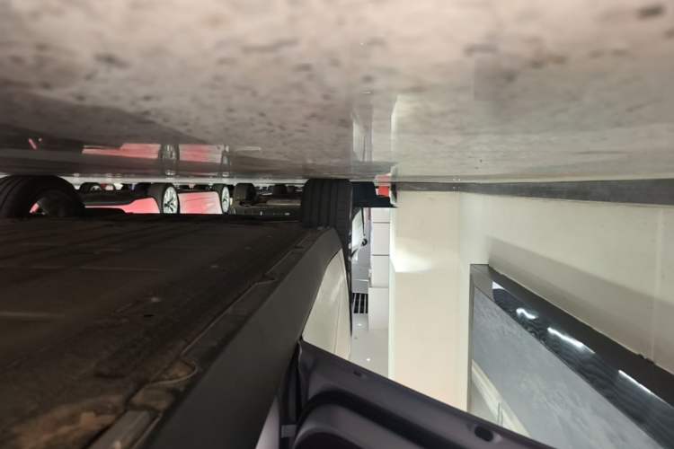 Used Leapmotor C16 2024 Pure Electric 520 Deluxe Edition Left Side Sill