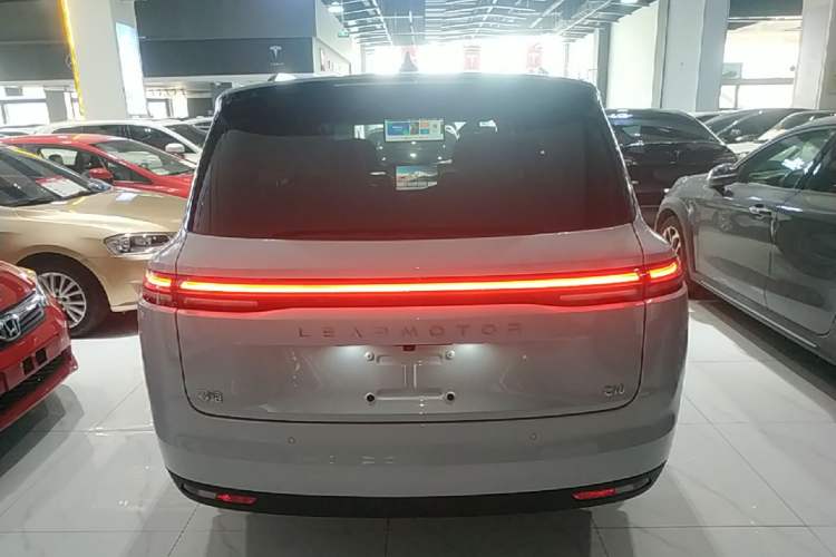 Used Leapmotor C16 2024 All-Electric 580 Luxury Edition Rear