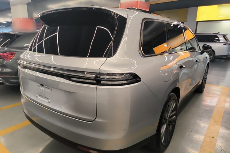 Used Leapmotor C16 2024 Range-Extended 200 Luxury Edition Rear Right 45 Deg