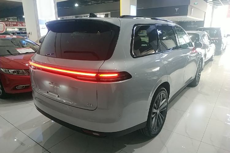 Used Leapmotor C16 2024 All-Electric 580 Luxury Edition Rear Right 45 Deg