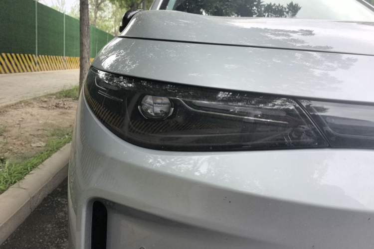 Used Leapmotor C16 2024 Range-Extended 200 Luxury Edition Right Front Headlight