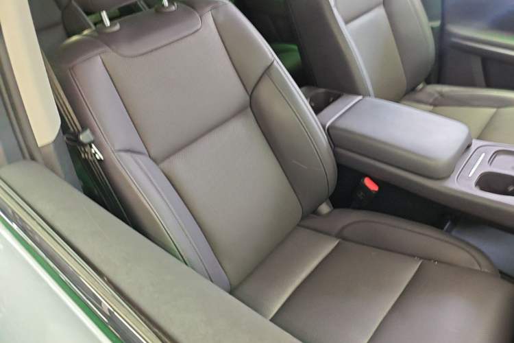 Used Leapmotor C16 2024 Pure Electric 520 Deluxe Edition Right Front Seat