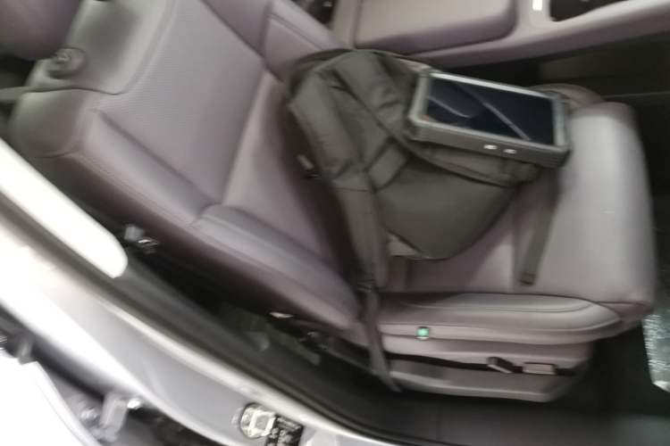 Used Leapmotor C16 2024 Pure Electric 520 Deluxe Edition Right Front Seat