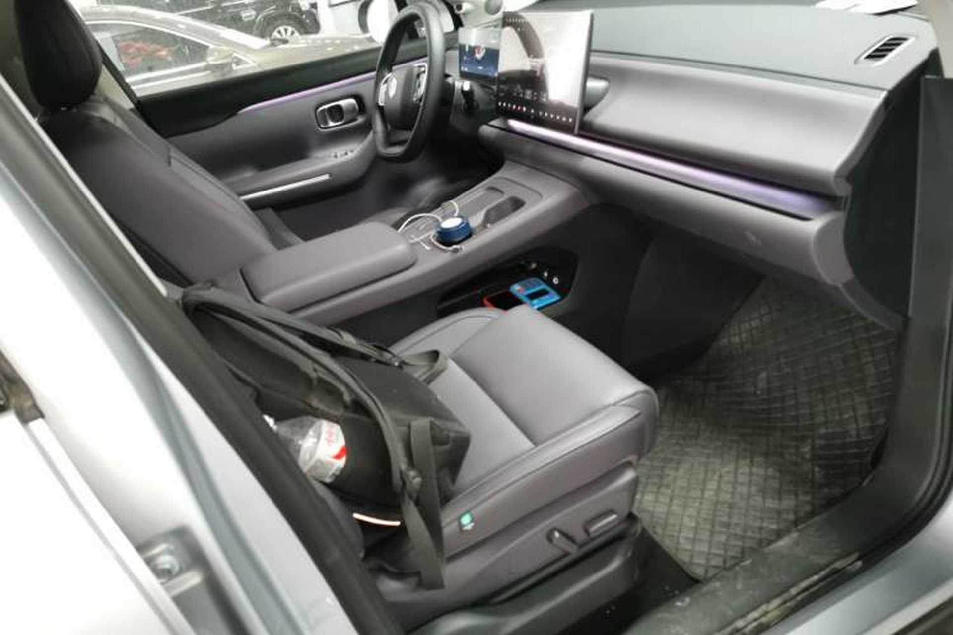 Used Leapmotor C16 2024 Pure Electric 520 Deluxe Edition Right Front Seat