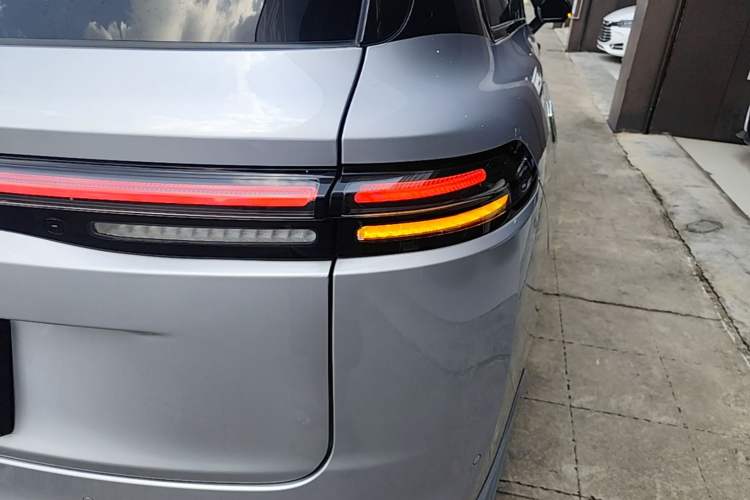 Used Leapmotor C16 2024 Range-Extended 200 LiDAR Edition Right Rear Taillight