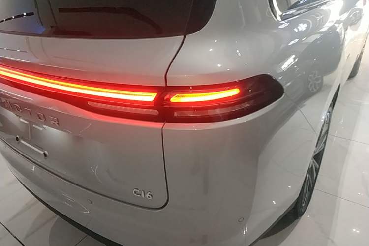 Used Leapmotor C16 2024 All-Electric 580 Luxury Edition Right Rear Taillight
