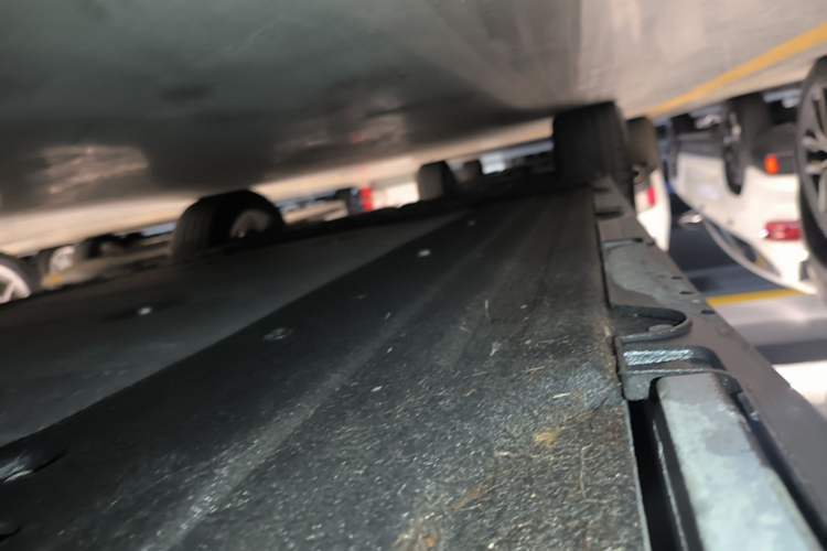 Used Leapmotor C16 2024 Range-Extended 200 Luxury Edition Right Side Sill