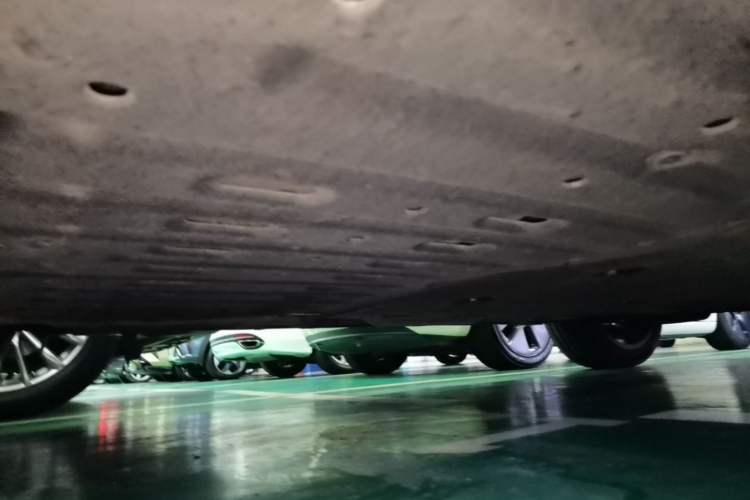 Used Leapmotor C16 2024 Range-Extended 200 Luxury Edition Right Side Sill