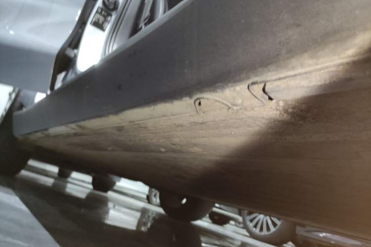 Used Leapmotor C16 2024 Pure Electric 520 Deluxe Edition Right Side Sill