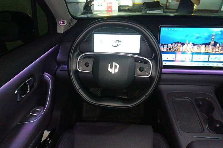 Used Leapmotor C16 2024 Pure Electric 520 Deluxe Edition Steering Wheel