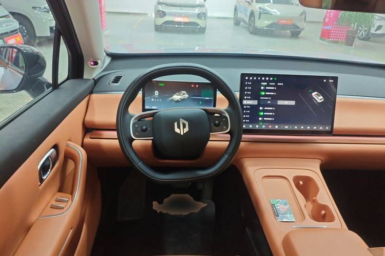 Used Leapmotor C16 2024 All-Electric 520 LiDAR Edition Steering Wheel