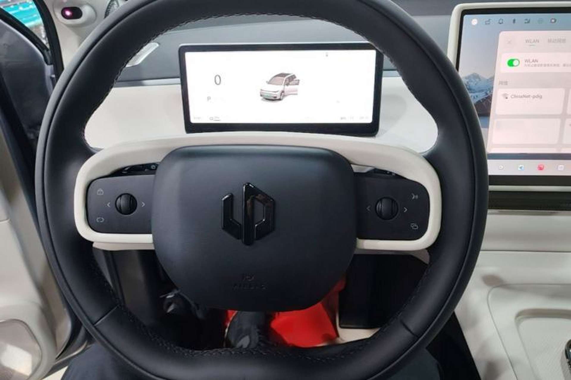 Used Leapmotor C16 2024 All-Electric 580 Luxury Edition Steering Wheel