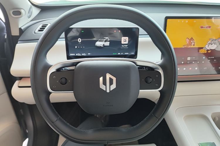 Used Leapmotor C16 2024 Range-Extended 200 Luxury Edition Steering Wheel
