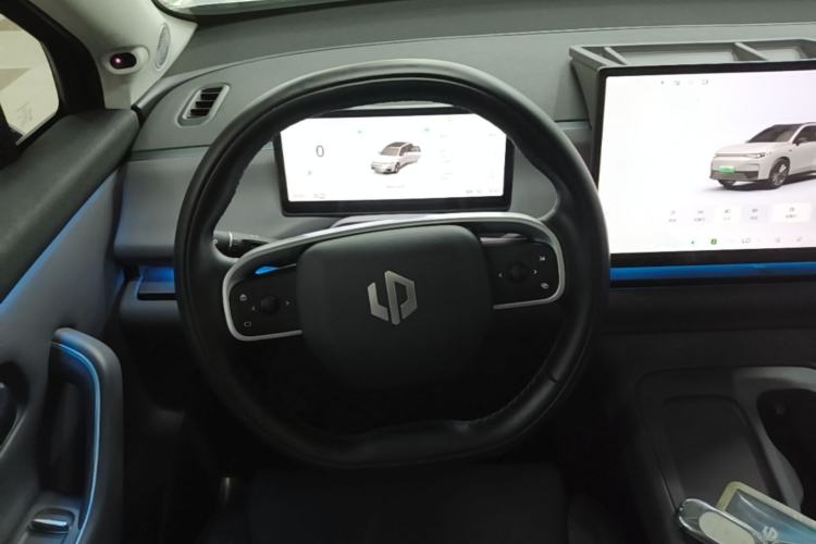 Used Leapmotor C16 2024 Pure Electric 520 Deluxe Edition Steering Wheel
