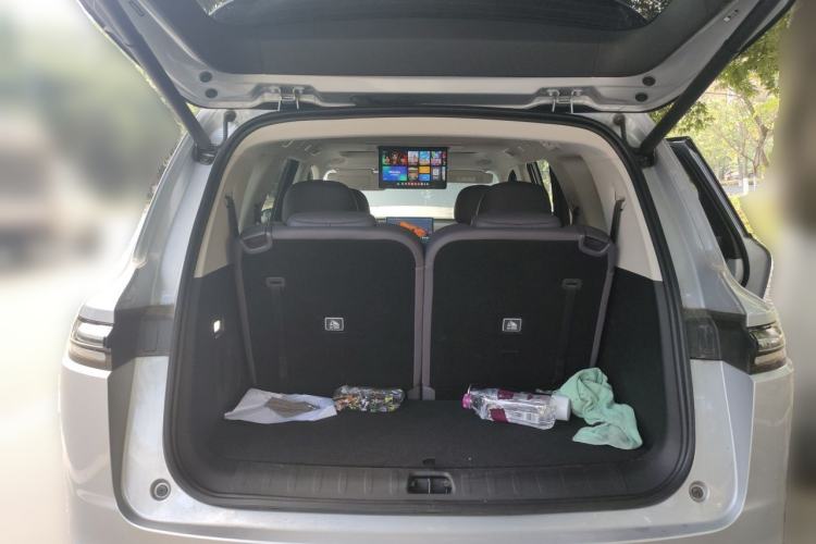 Used Leapmotor C16 2024 Range-Extended 200 Luxury Edition Trunk