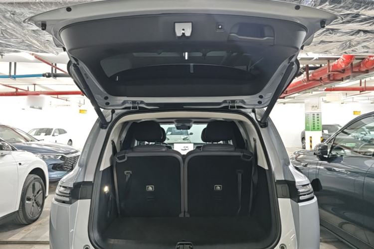 Used Leapmotor C16 2024 Pure Electric 520 Deluxe Edition Trunk
