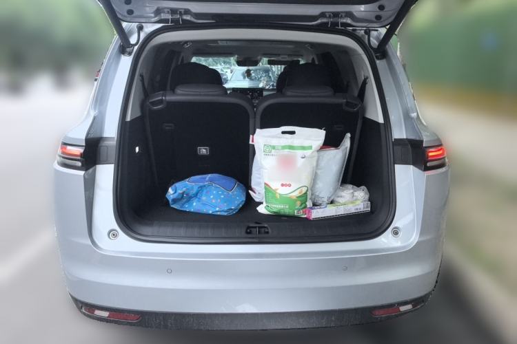 Used Leapmotor C16 2024 Range-Extended 200 Luxury Edition Trunk