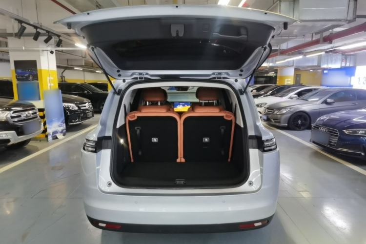 Used Leapmotor C16 2024 Pure Electric 520 Smart Edition Trunk
