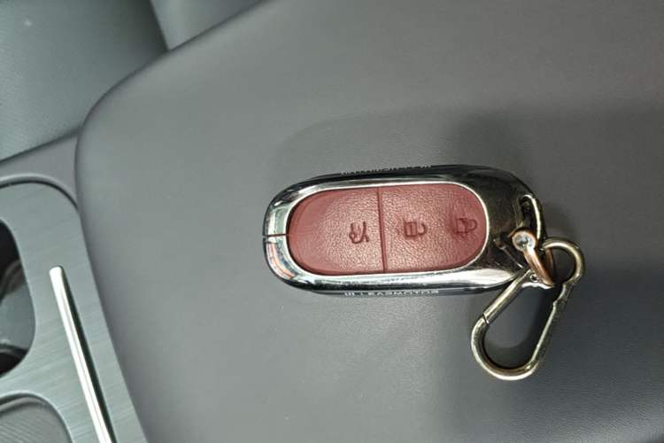 Used Leapmotor C16 2024 Pure Electric 520 Deluxe Edition Vehicle Key