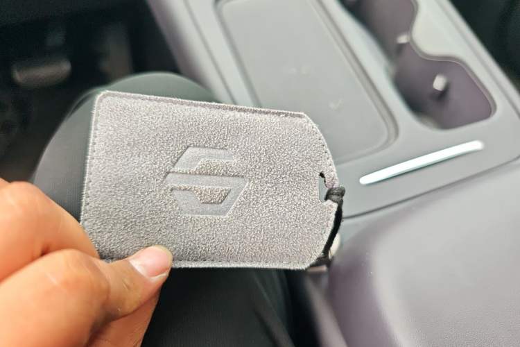 Used Leapmotor C16 2024 Range-Extended 200 LiDAR Edition Vehicle Key