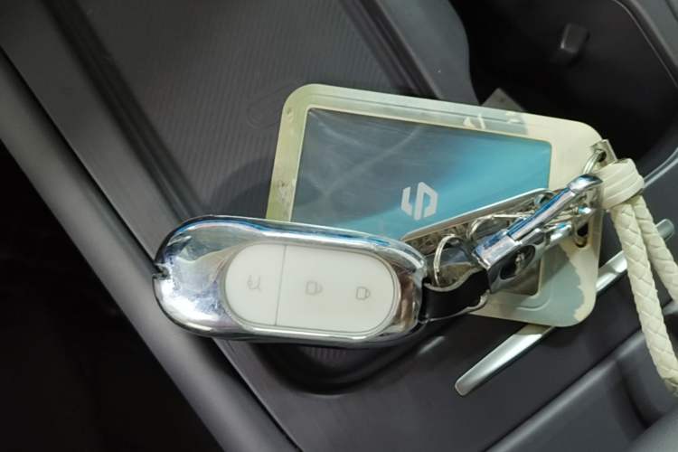 Used Leapmotor C16 2024 Pure Electric 520 Deluxe Edition Vehicle Key