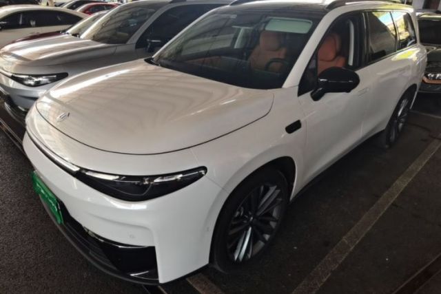 Used Leapmotor C16 2024 Range-Extended 200 Luxury Edition