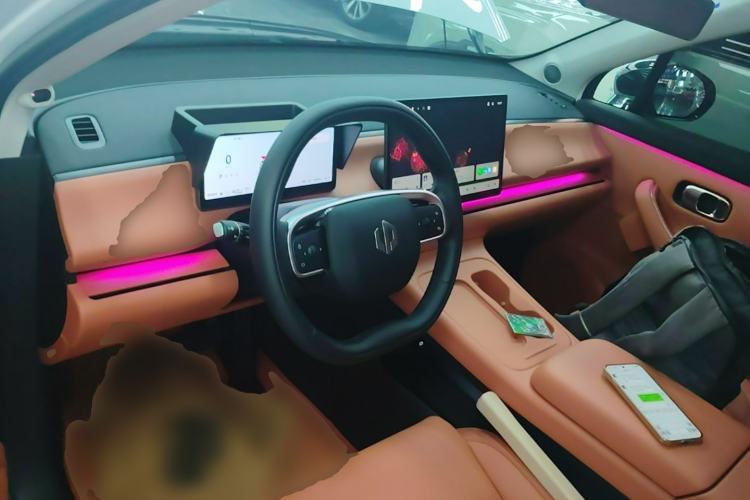 Used Leapmotor C16 2024 Range-Extended 200 Luxury Edition Center Console