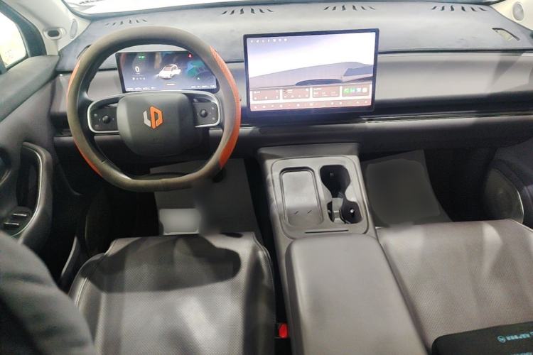 Used Leapmotor C16 2024 Range-Extended 200 Luxury Edition Center Console