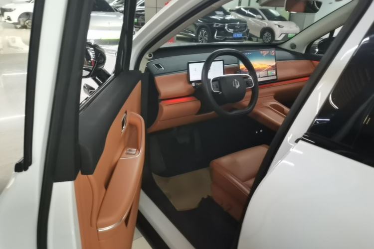 Used Leapmotor C16 2024 Range-Extended 200 Luxury Edition Driver Seat
