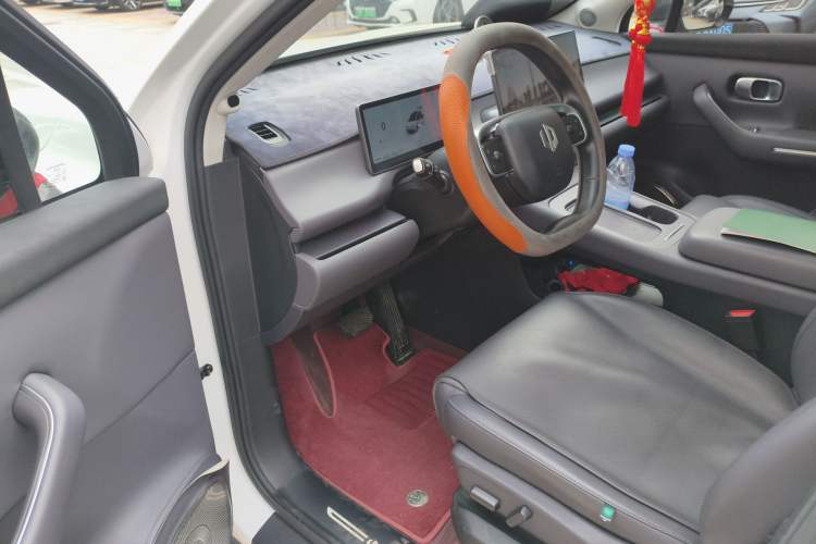 Used Leapmotor C16 2024 Range-Extended 200 Luxury Edition Driver Seat