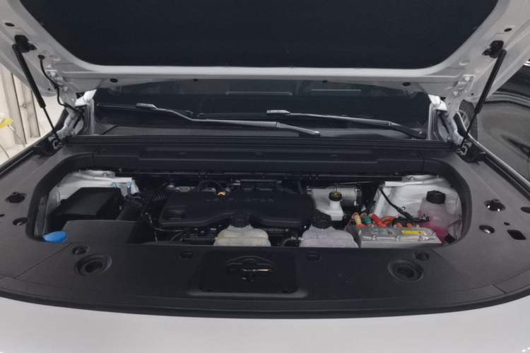 Used Leapmotor C16 2024 Range-Extended 200 Luxury Edition Engine Bay