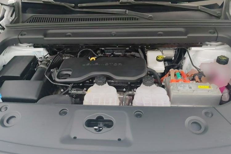 Used Leapmotor C16 2024 Range-Extended 200 Luxury Edition Engine Bay