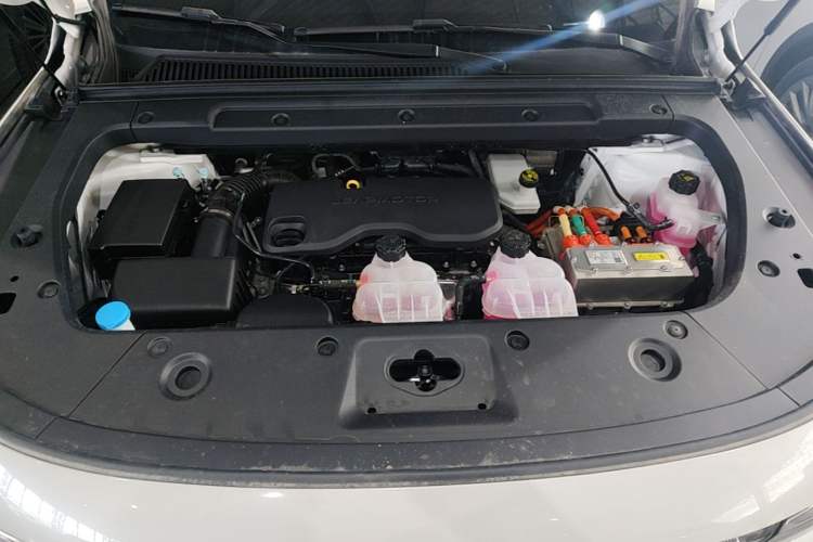 Used Leapmotor C16 2024 Range-Extended 200 Luxury Edition Engine Bay