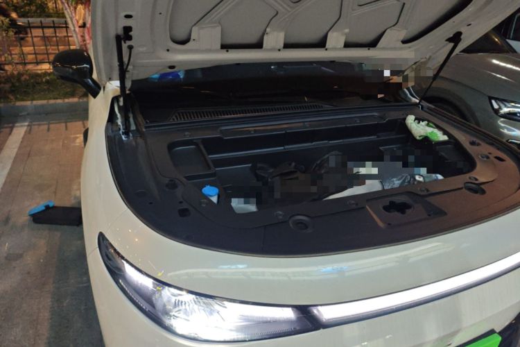 Used Leapmotor C16 2024 Pure Electric 520 Deluxe Edition Engine Bay Right