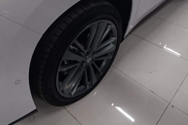 Used Leapmotor C16 2024 Range-Extended 200 Luxury Edition Exterior 4