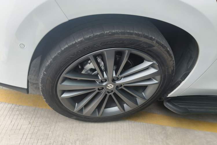 Used Leapmotor C16 2024 Range-Extended 200 Luxury Edition Exterior 4