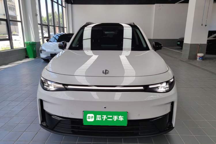 Used Leapmotor C16 2024 Range-Extended 200 Luxury Edition Front