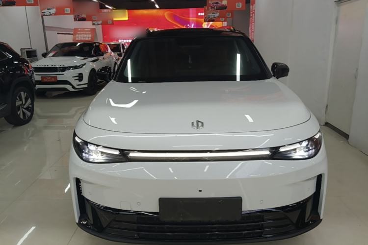 Used Leapmotor C16 2024 Range-Extended 200 Luxury Edition Front