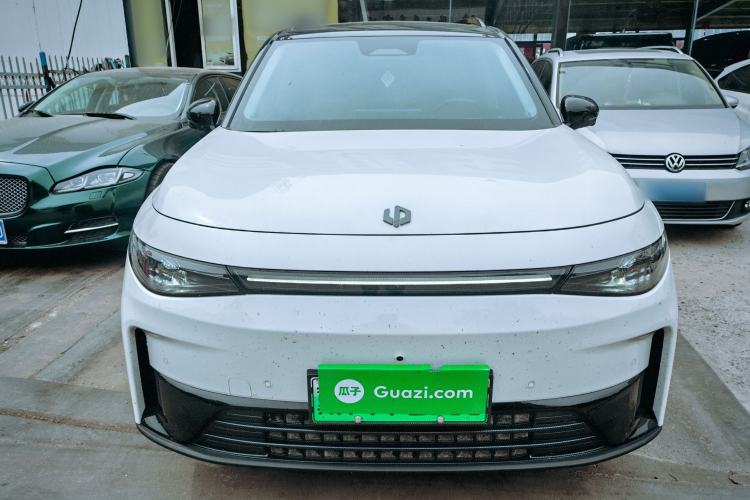 Used Leapmotor C16 2024 Range-Extended 200 Luxury Edition Front