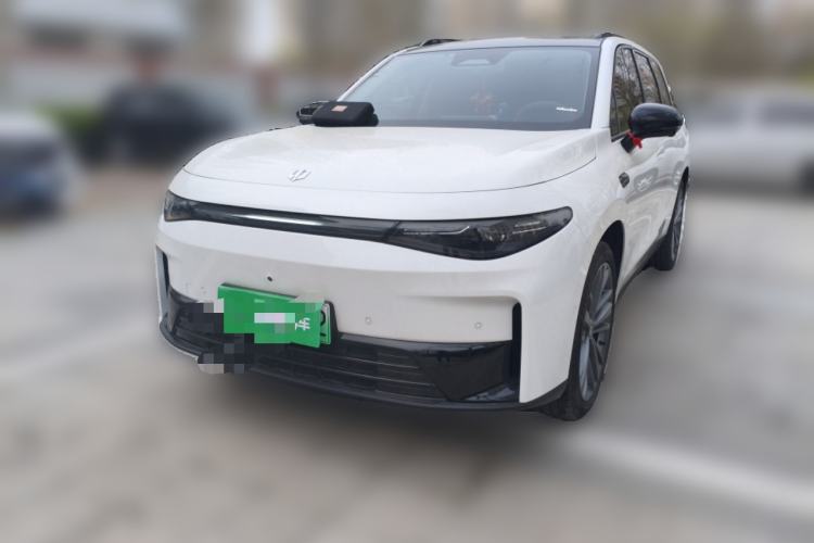 Used Leapmotor C16 2024 Range-Extended 200 Luxury Edition Front Left 45 Deg