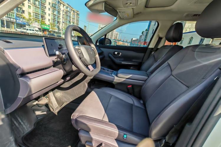Used Leapmotor C16 2024 Range-Extended 200 LiDAR Edition Interior 2