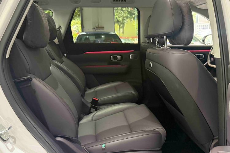 Used Leapmotor C16 2024 Range-Extended 200 Luxury Edition Interior 2