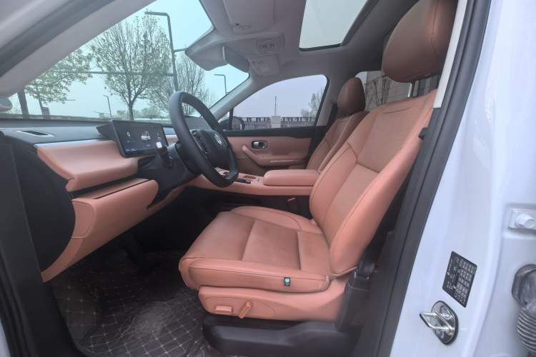 Used Leapmotor C16 2024 Pure Electric 520 Deluxe Edition Interior 2