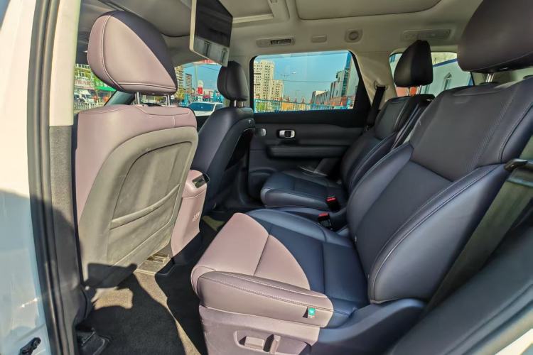 Used Leapmotor C16 2024 Range-Extended 200 LiDAR Edition Interior 3