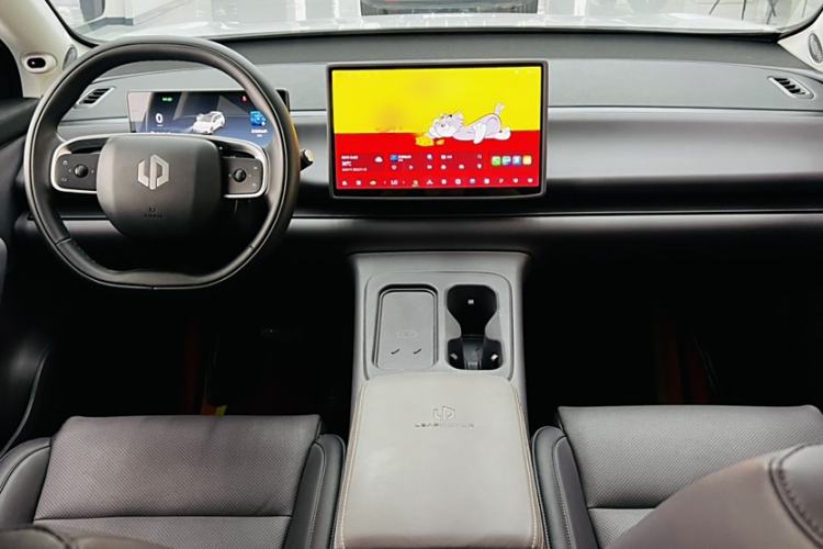 Used Leapmotor C16 2024 Pure Electric 520 Deluxe Edition Interior 3