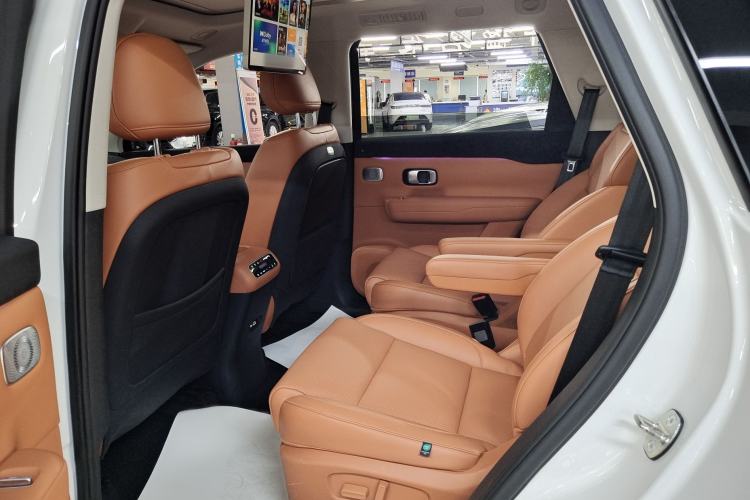 Used Leapmotor C16 2024 Range-Extended 200 Luxury Edition Interior 4